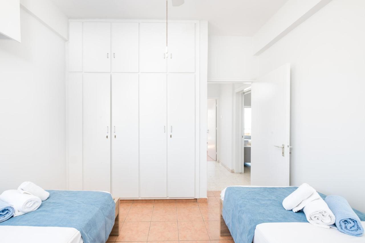 Apollon Sea View Beachfront Ap 302 Larnaca Exteriör bild