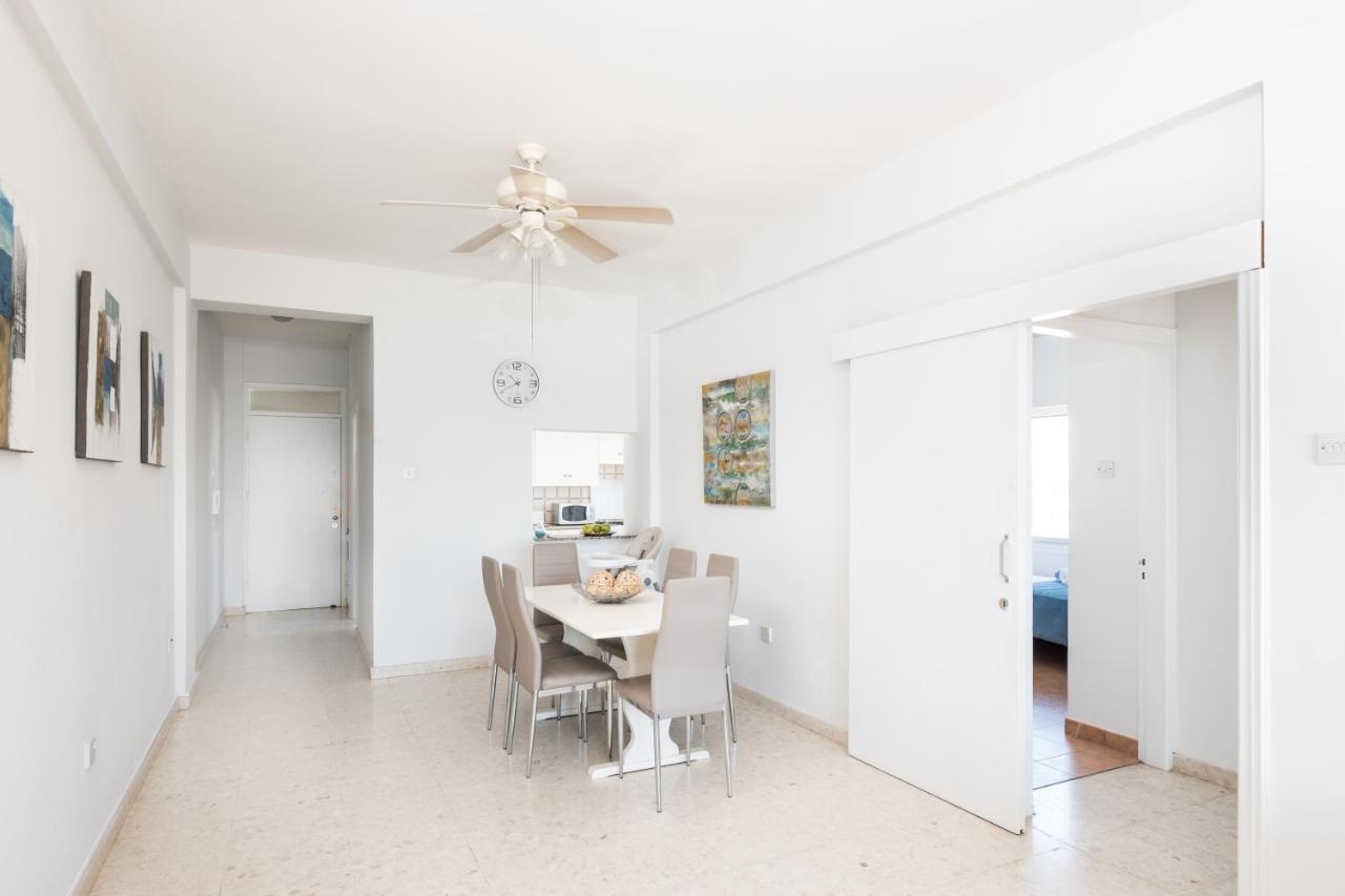 Apollon Sea View Beachfront Ap 302 Larnaca Exteriör bild